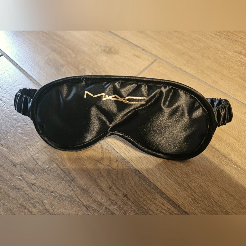 MAC Black Satin Sleep Mask
